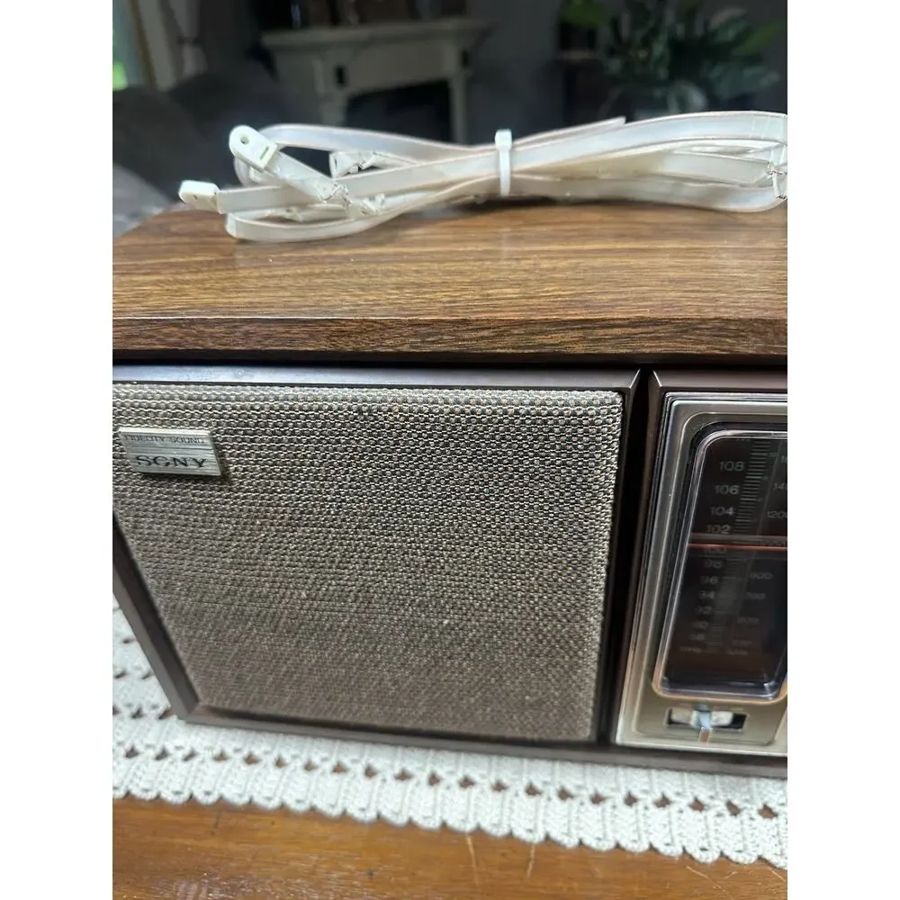 Vtg 60s Sony ICF-9650W Fidelity Sound AM/FM Tabletop Stereo Radio Wooden Case